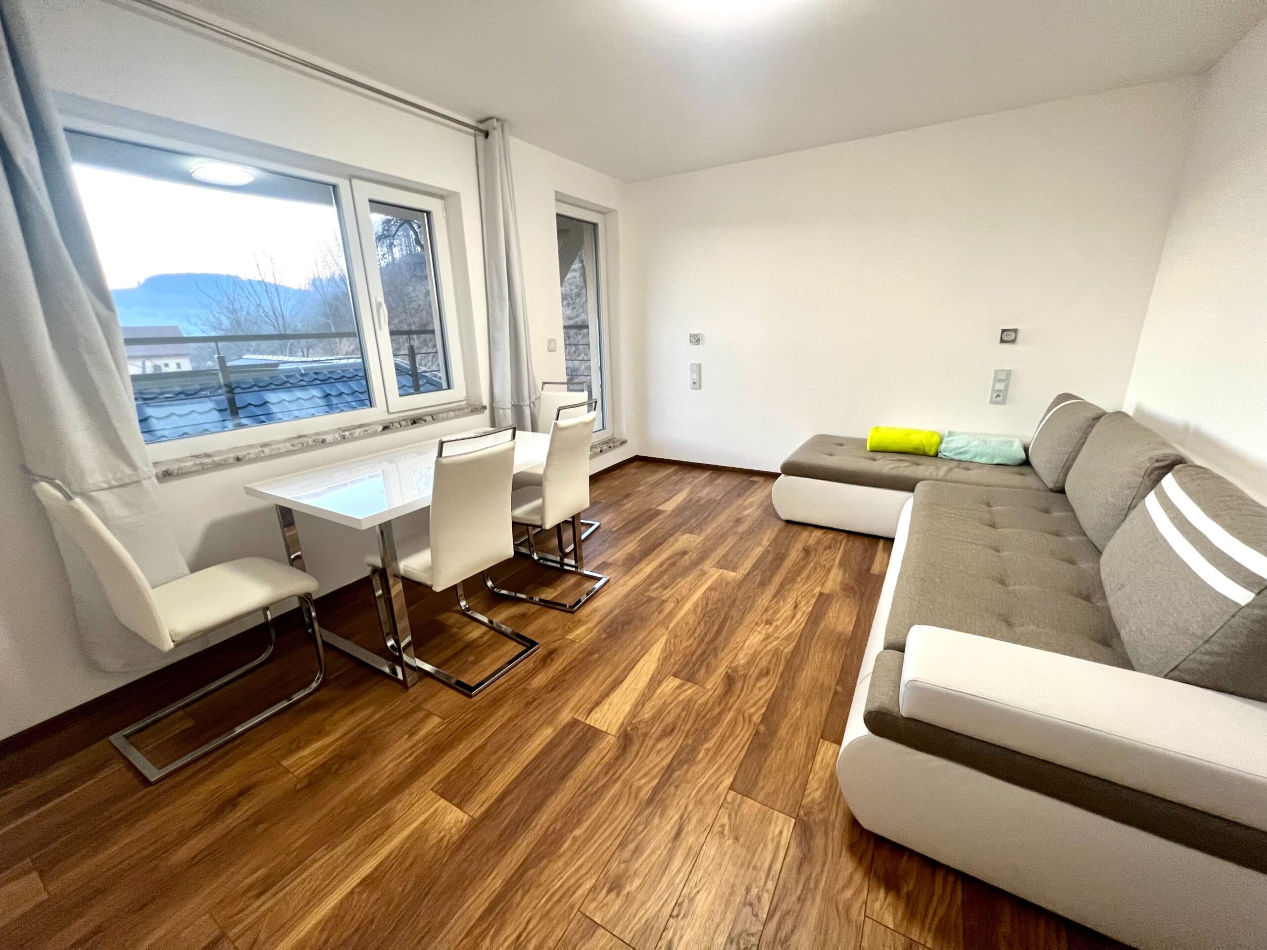 Jedálenský kút – Slnečná vila pod lesom